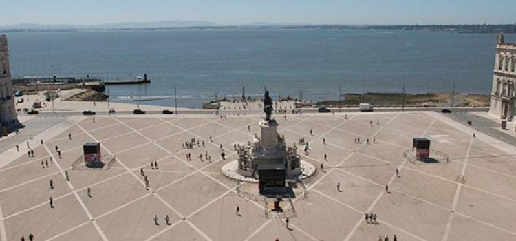 Comercio Square Arch, New Lisbon Downtown Viewpoint Comercio Square Arch, New Lisbon Downtown Viewpoint